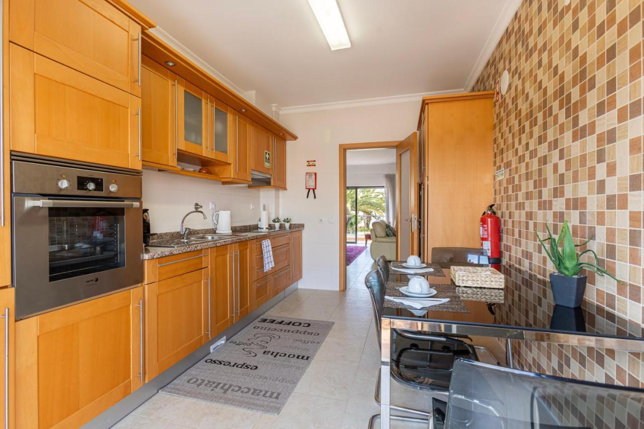 Lagos Beach Condo Bagian luar foto