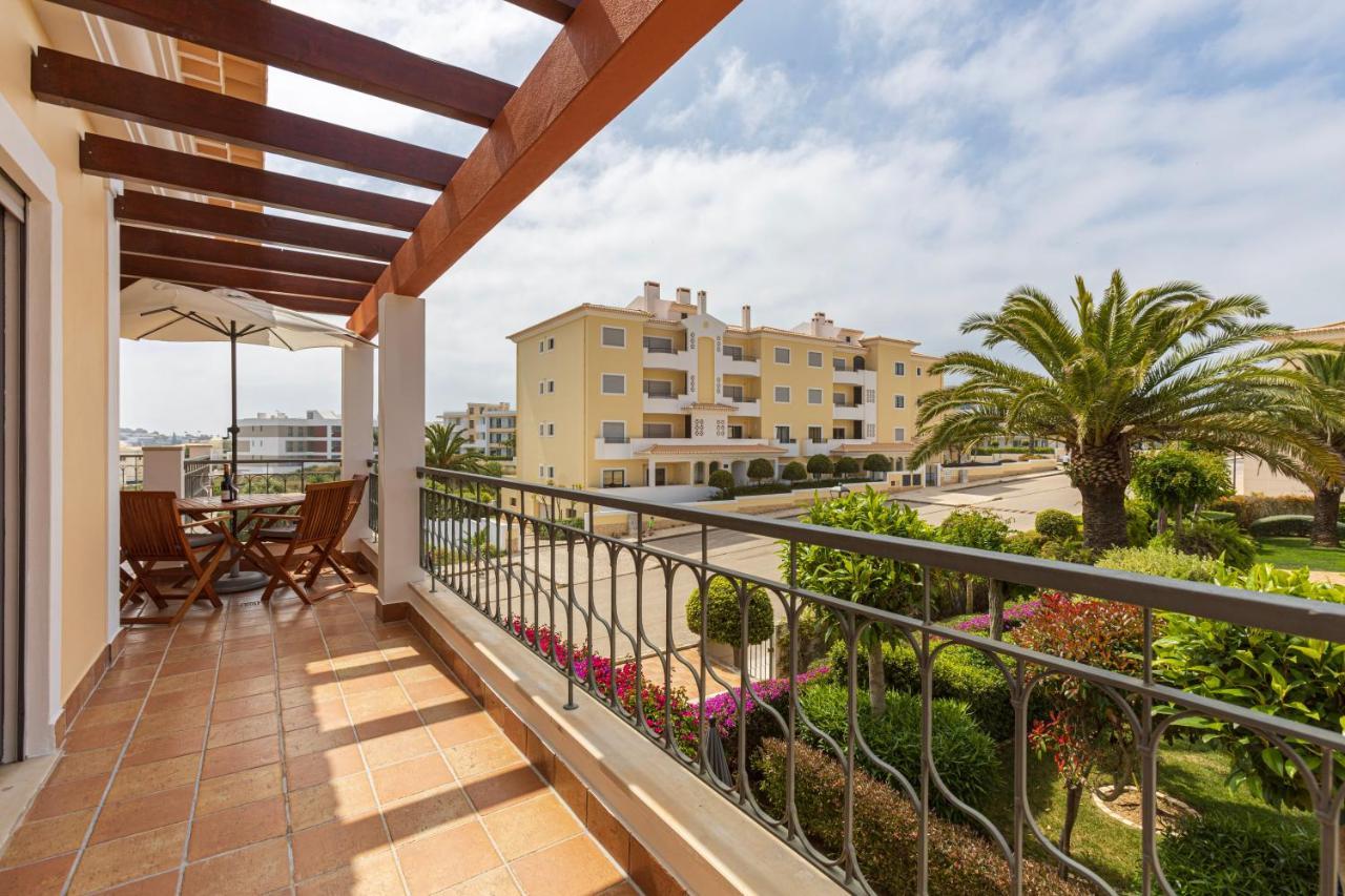 Lagos Beach Condo Bagian luar foto